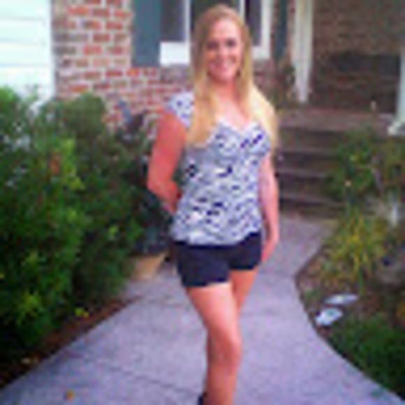 Meet the Posher Other - Meet your Posher, Delilah